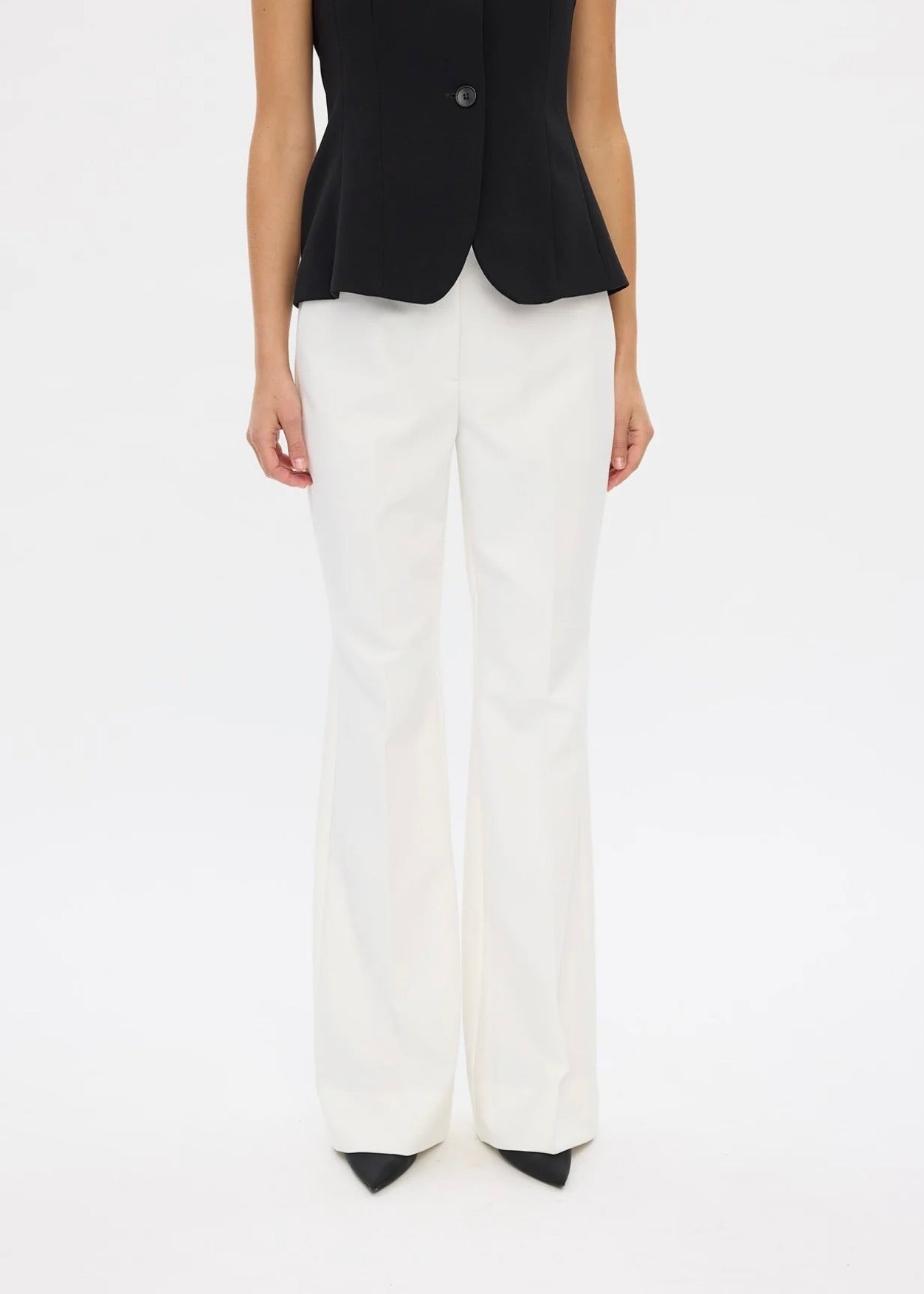 Olivia Regular Cream