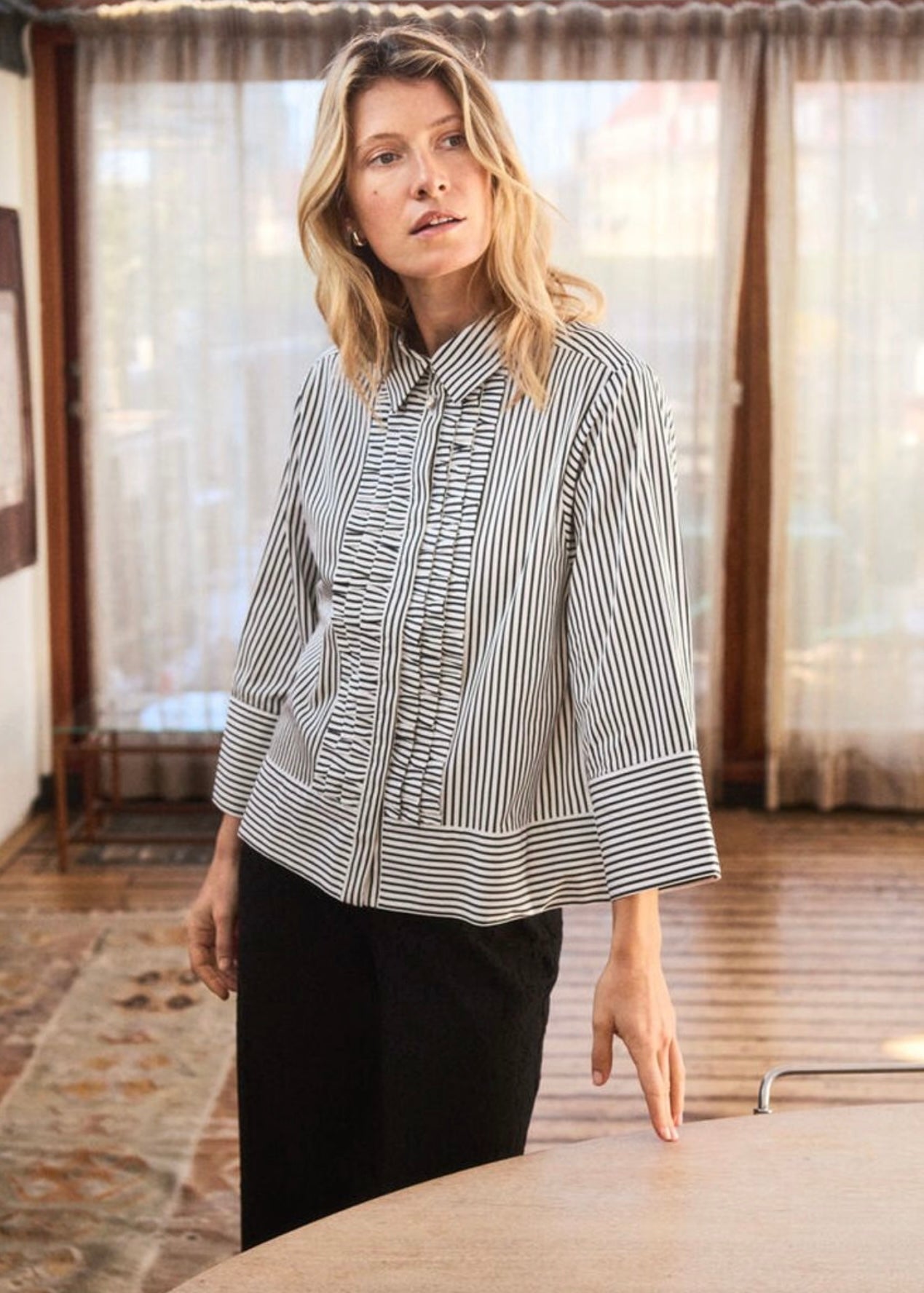 Vinny shirt Black Stripe
