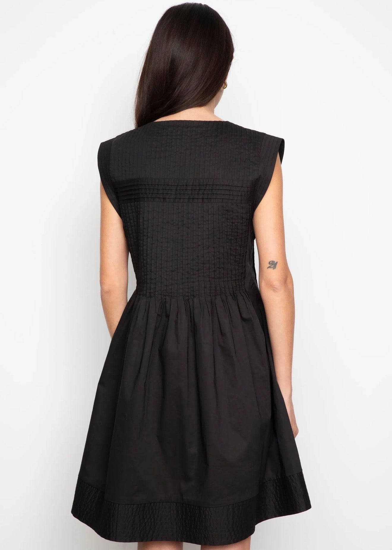 Mira Dress Black