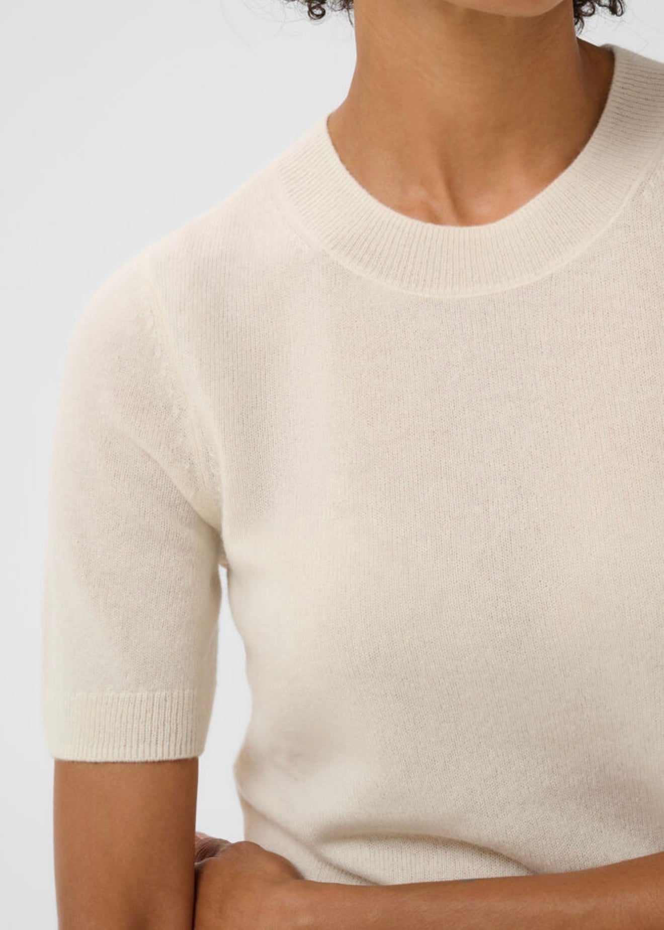 Everlotta Whisper White