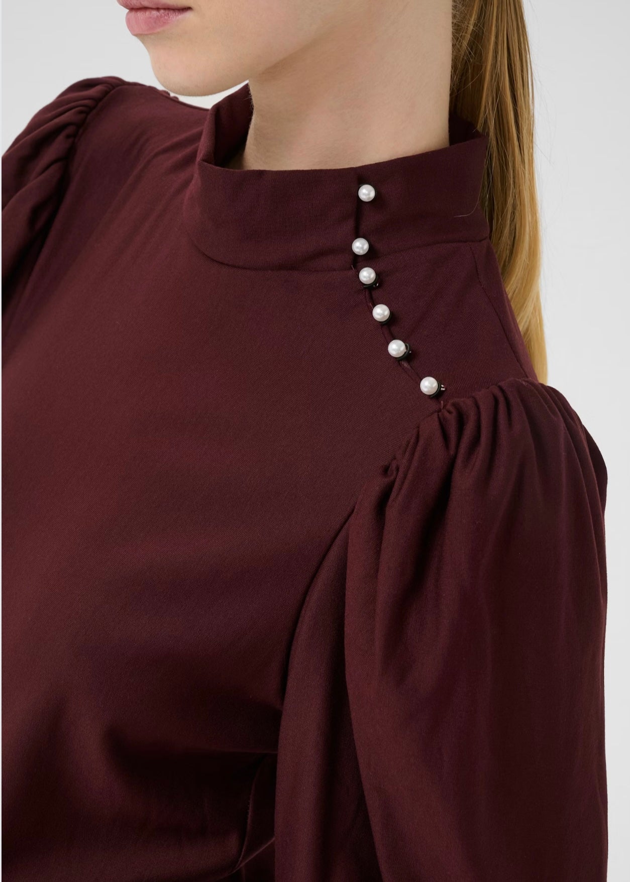 Rifa Button Ballon top Aronia