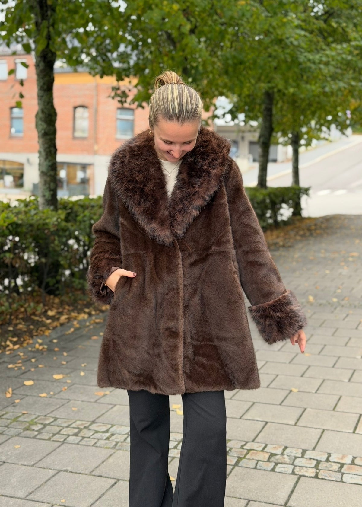 London Fuskepels Jakke Minkbrun/Leo