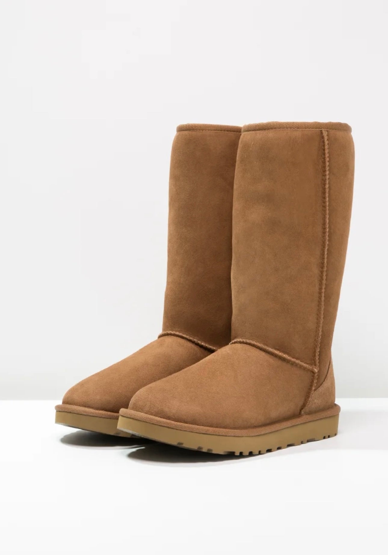 UGG W Classic Tall Chestnut