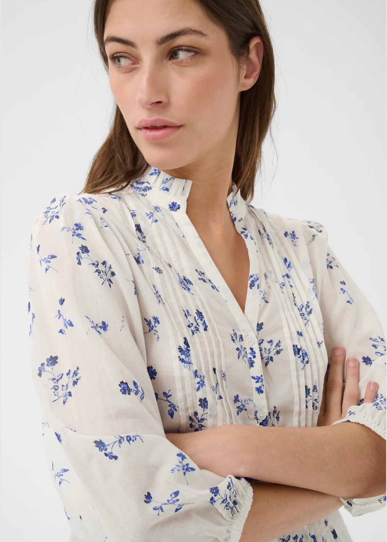 Brith Blouse Blue Bouquet Print