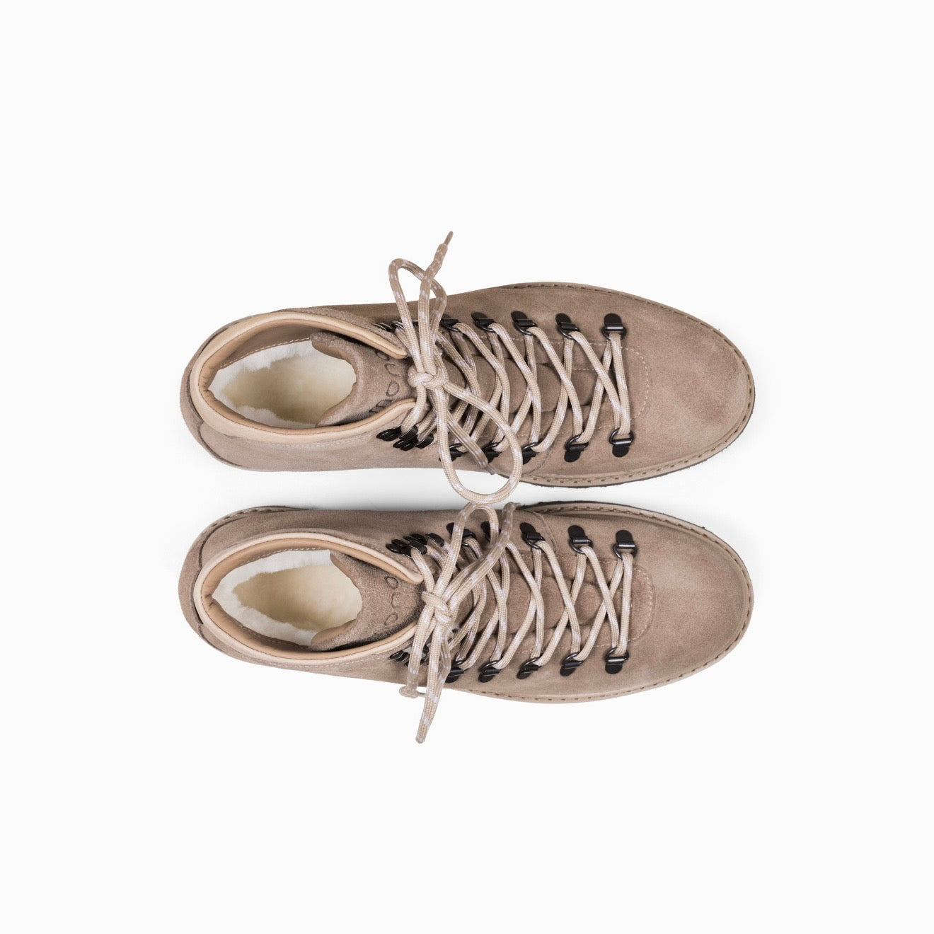 Core Suede Taupe