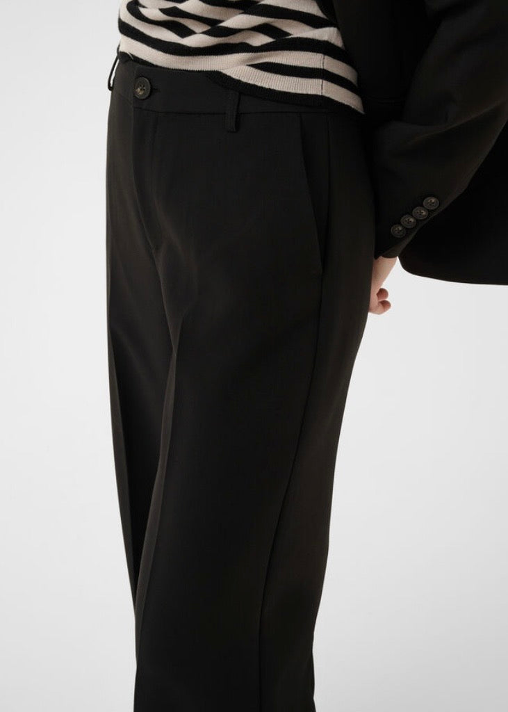Ninnesa Pants Black