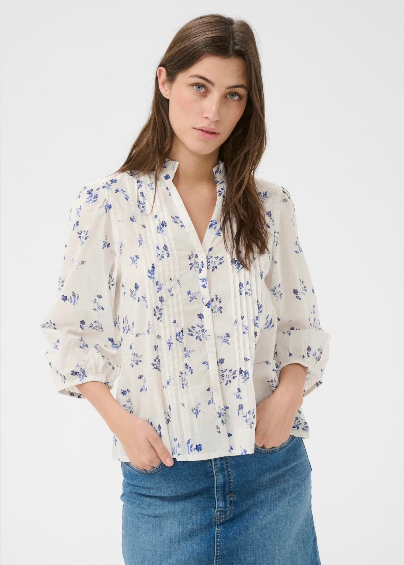 Brith Blouse Blue Bouquet Print