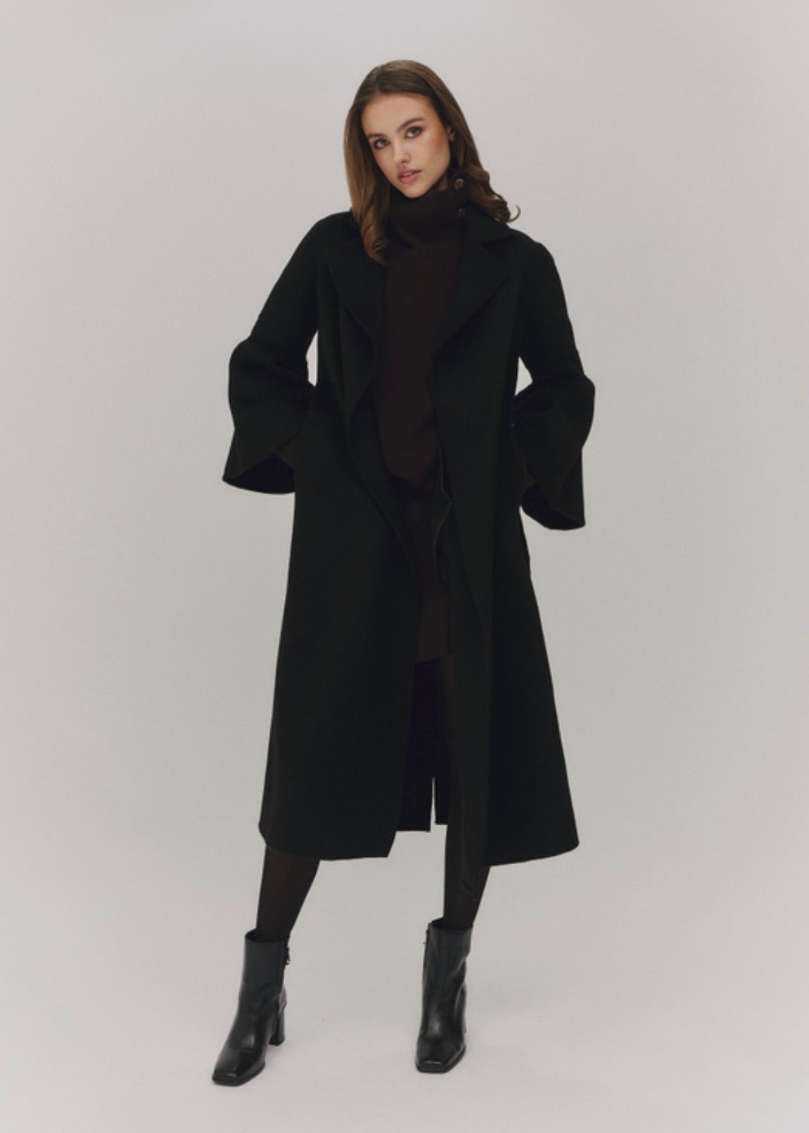 Juli Coat Black