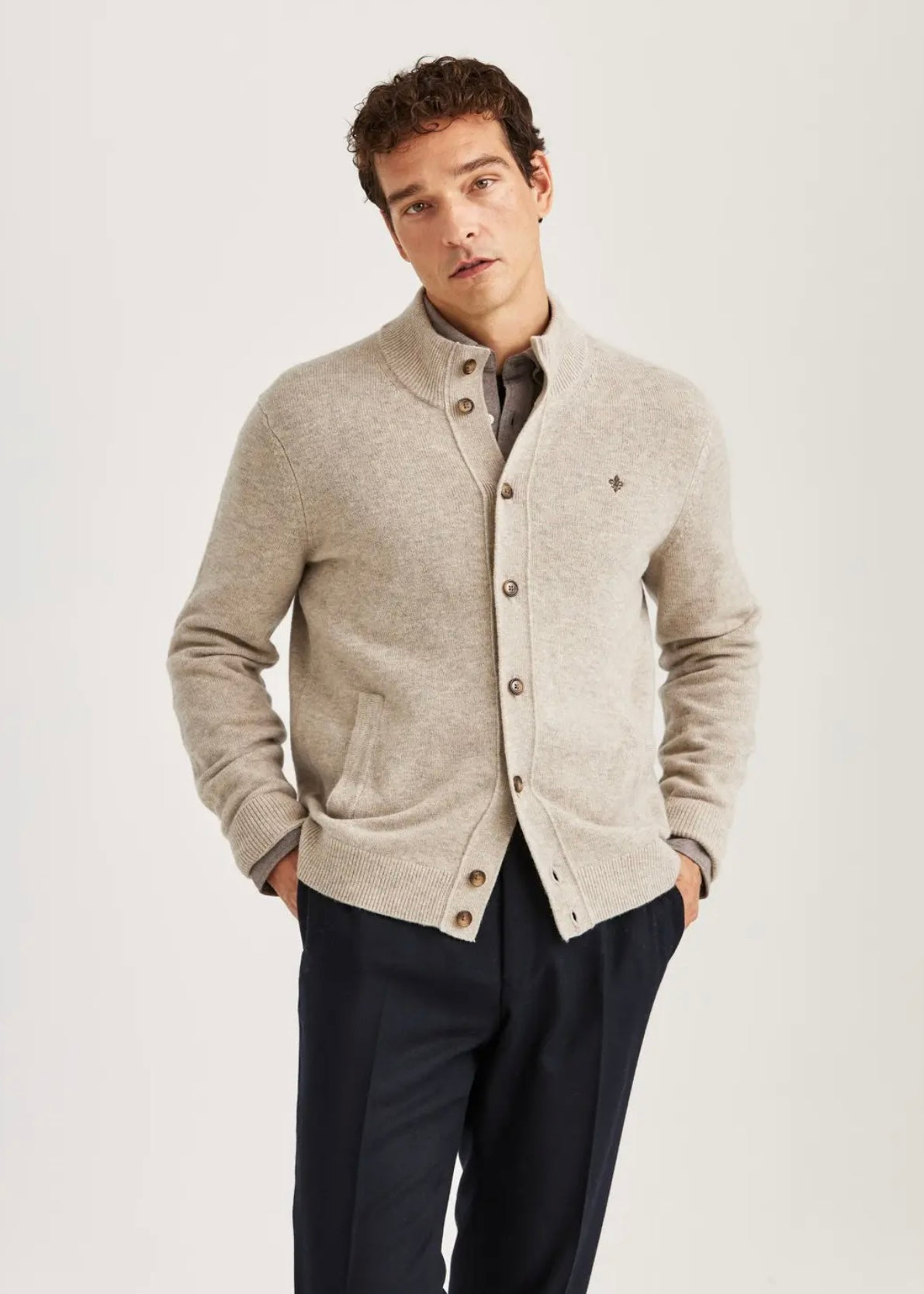 Hertford Button cardigan Khaki