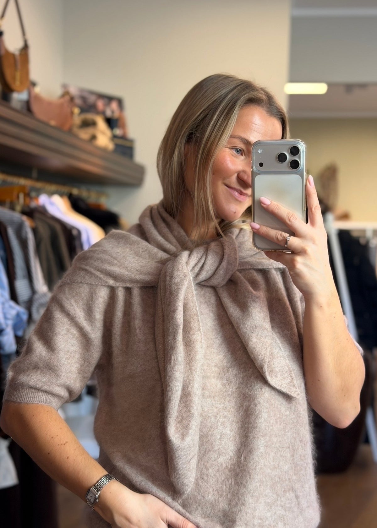 Brushed Cashmere Shawl Taupe