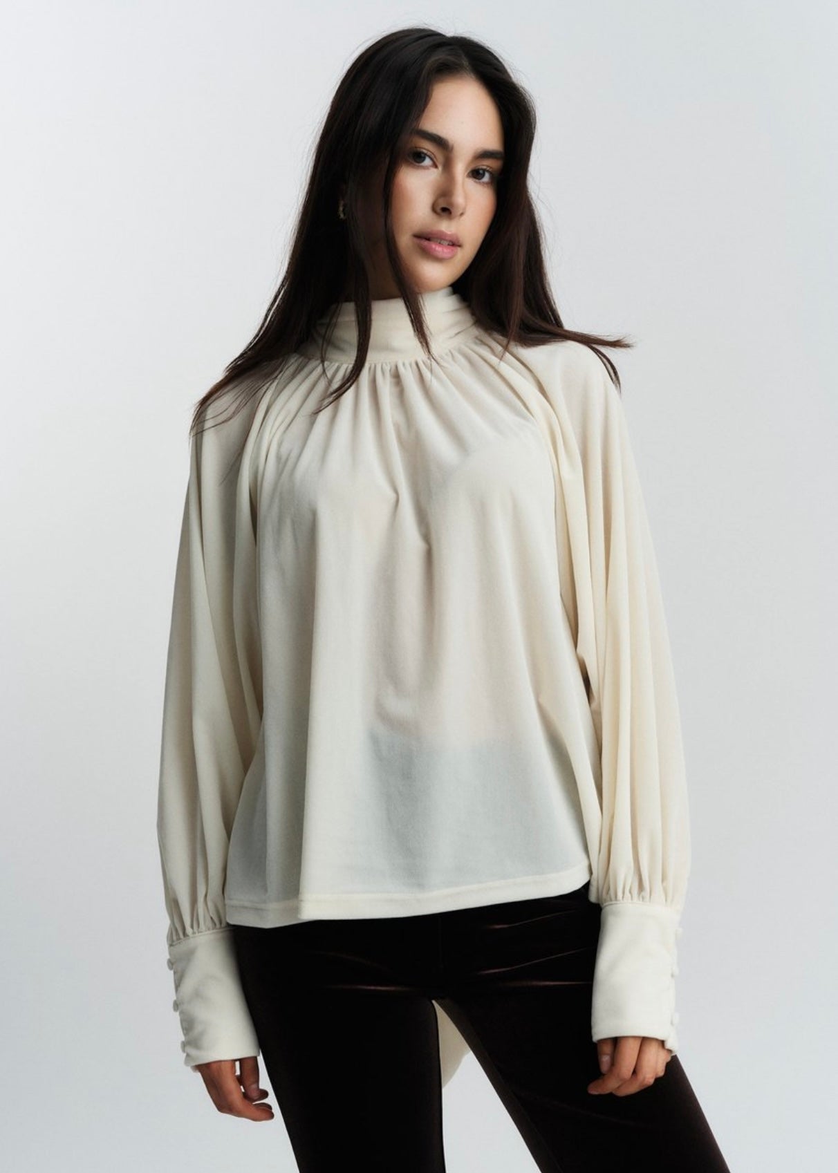 Lill Velour top White