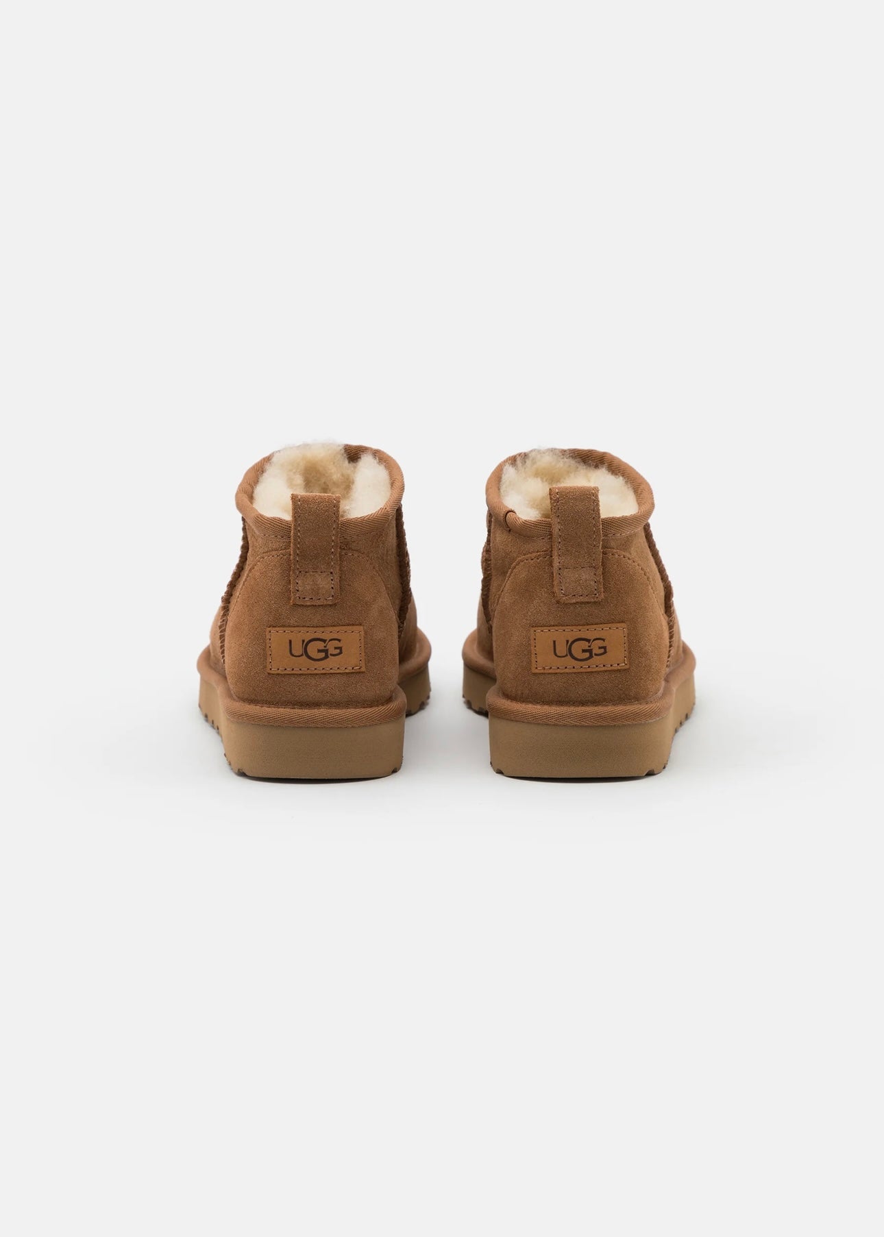 UGG W Classic Ultra Mini Chestnut