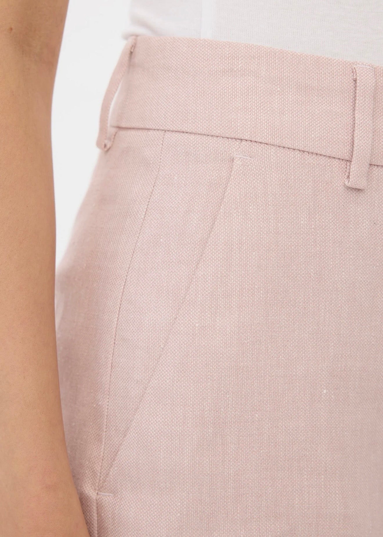 Laura Strawberry Cream Linen