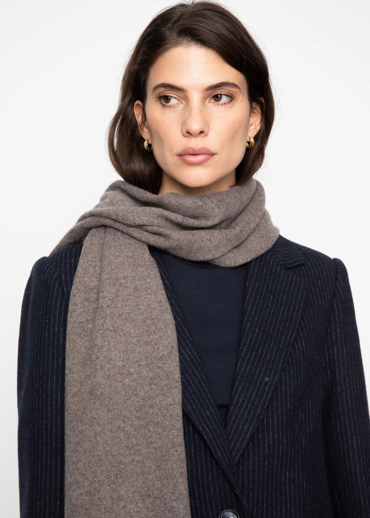 Camilla Pihl Babette scarf - Dark Taupe