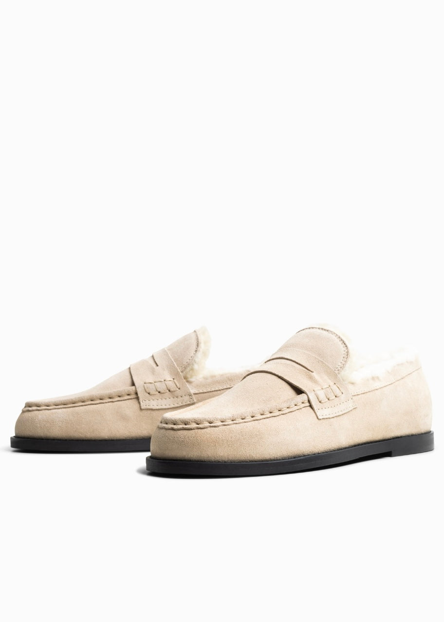 Belle Suede Sand
