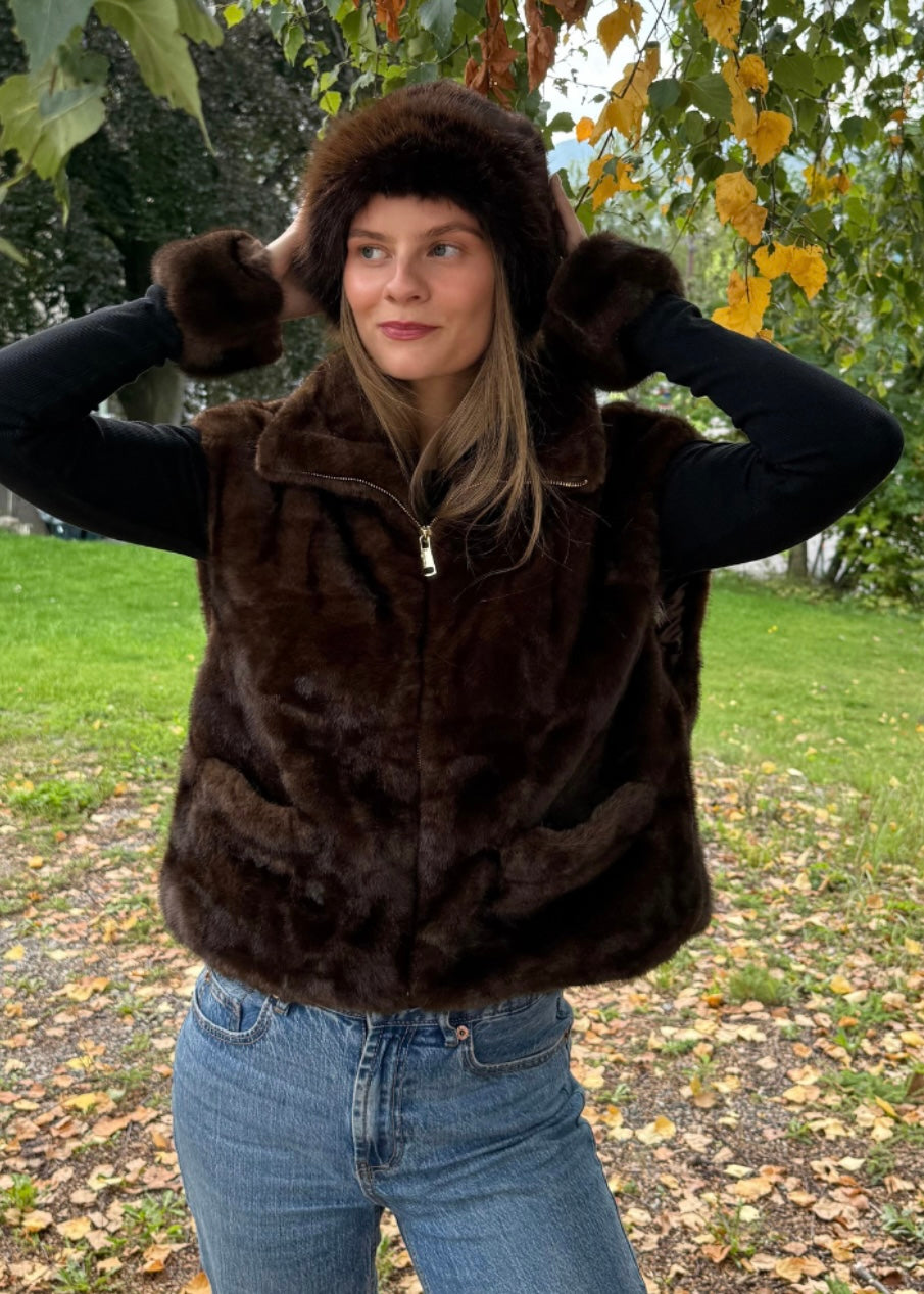 St. Moritz vest Brun