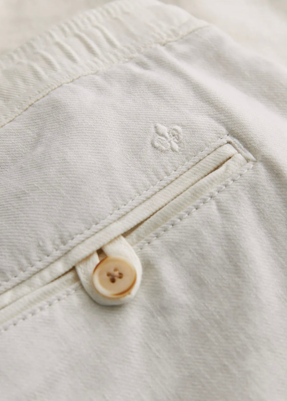 Morris Fenix Linen shorts - OffWhite