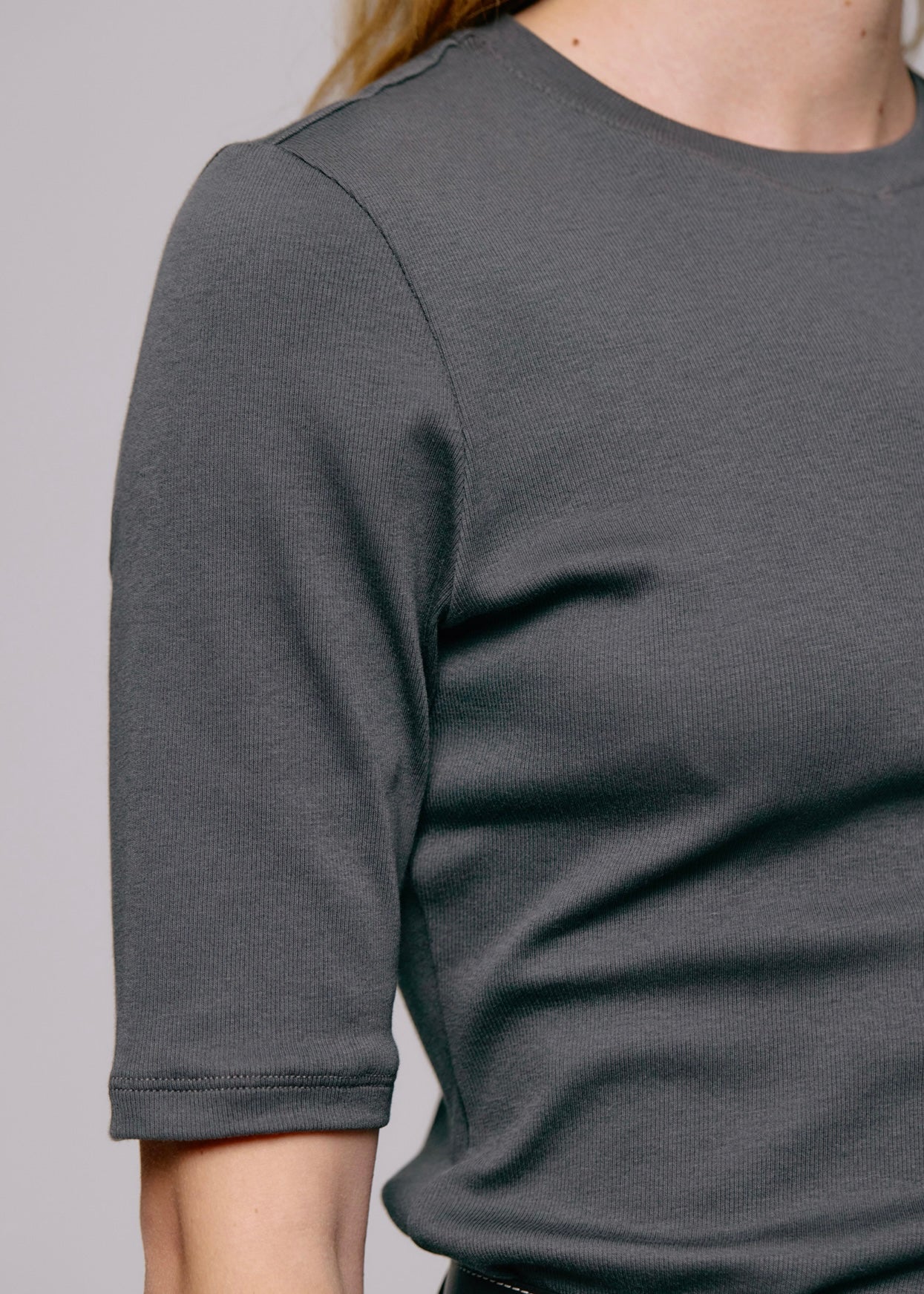 Marianne Rib tee Volcanish