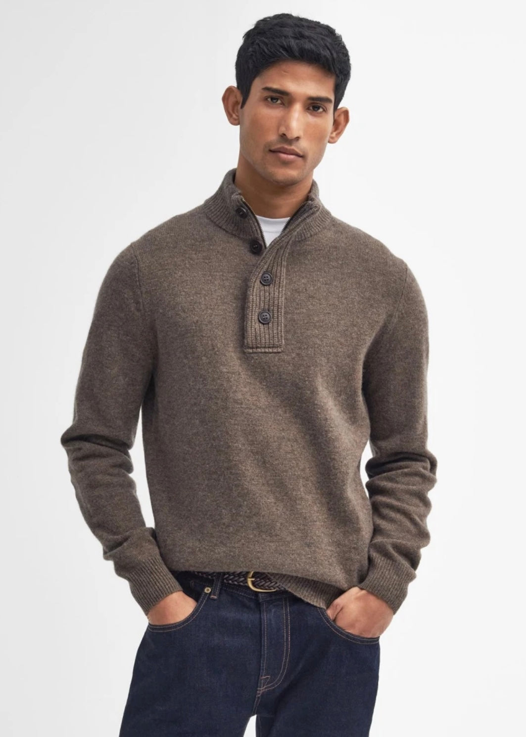 Essential Patch Half Zip Dark Stone