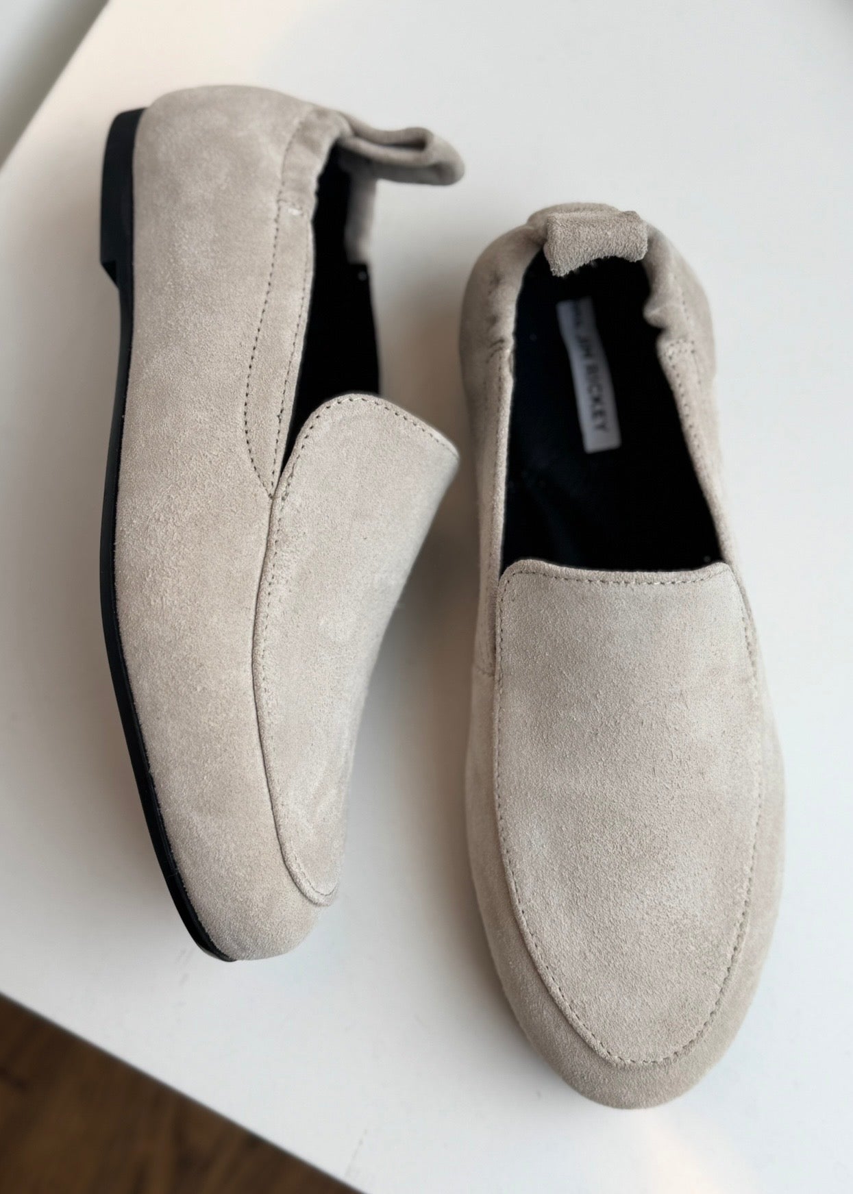 Royale Suede Offwhite
