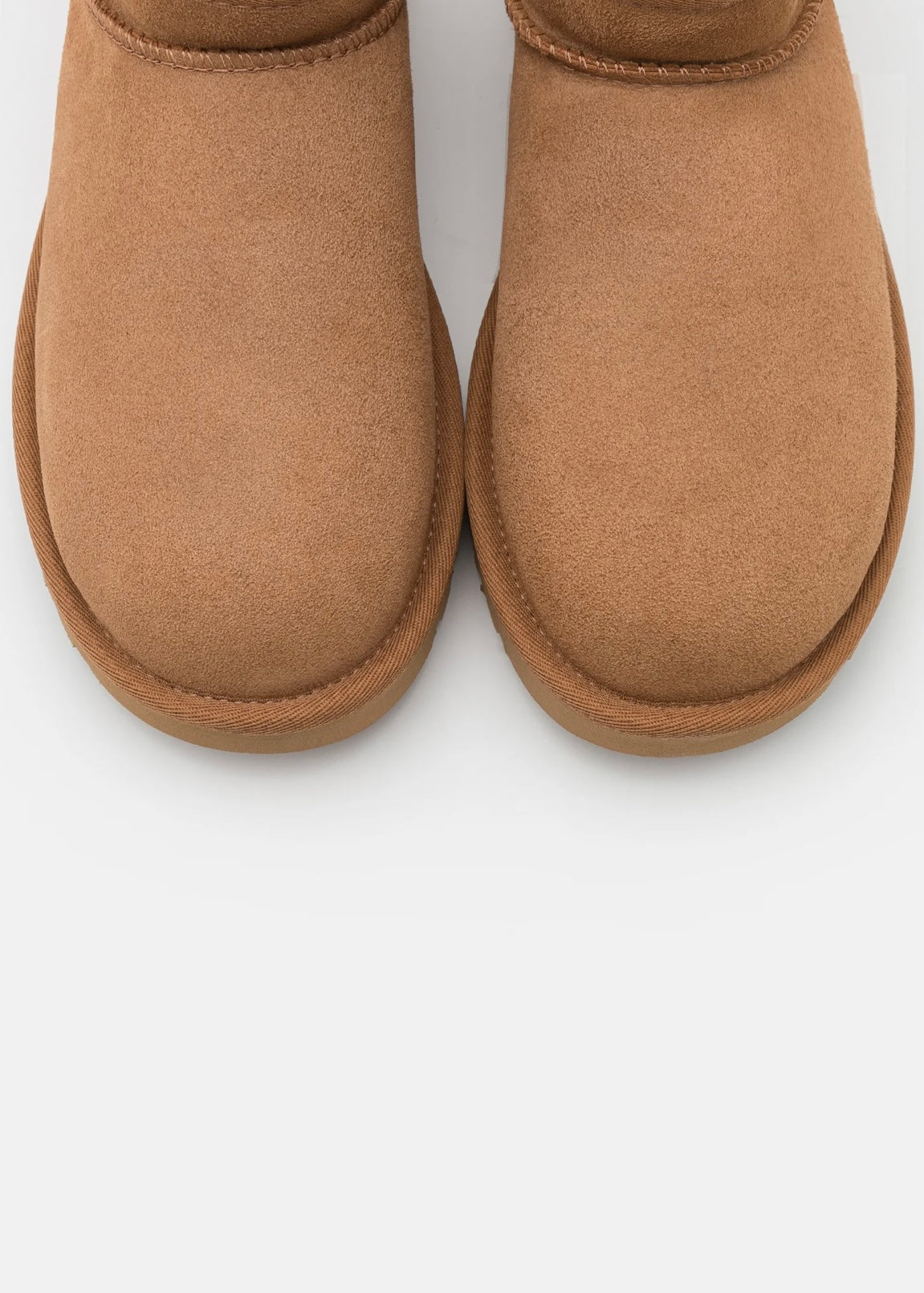 UGG W Classic Ultra Mini Chestnut