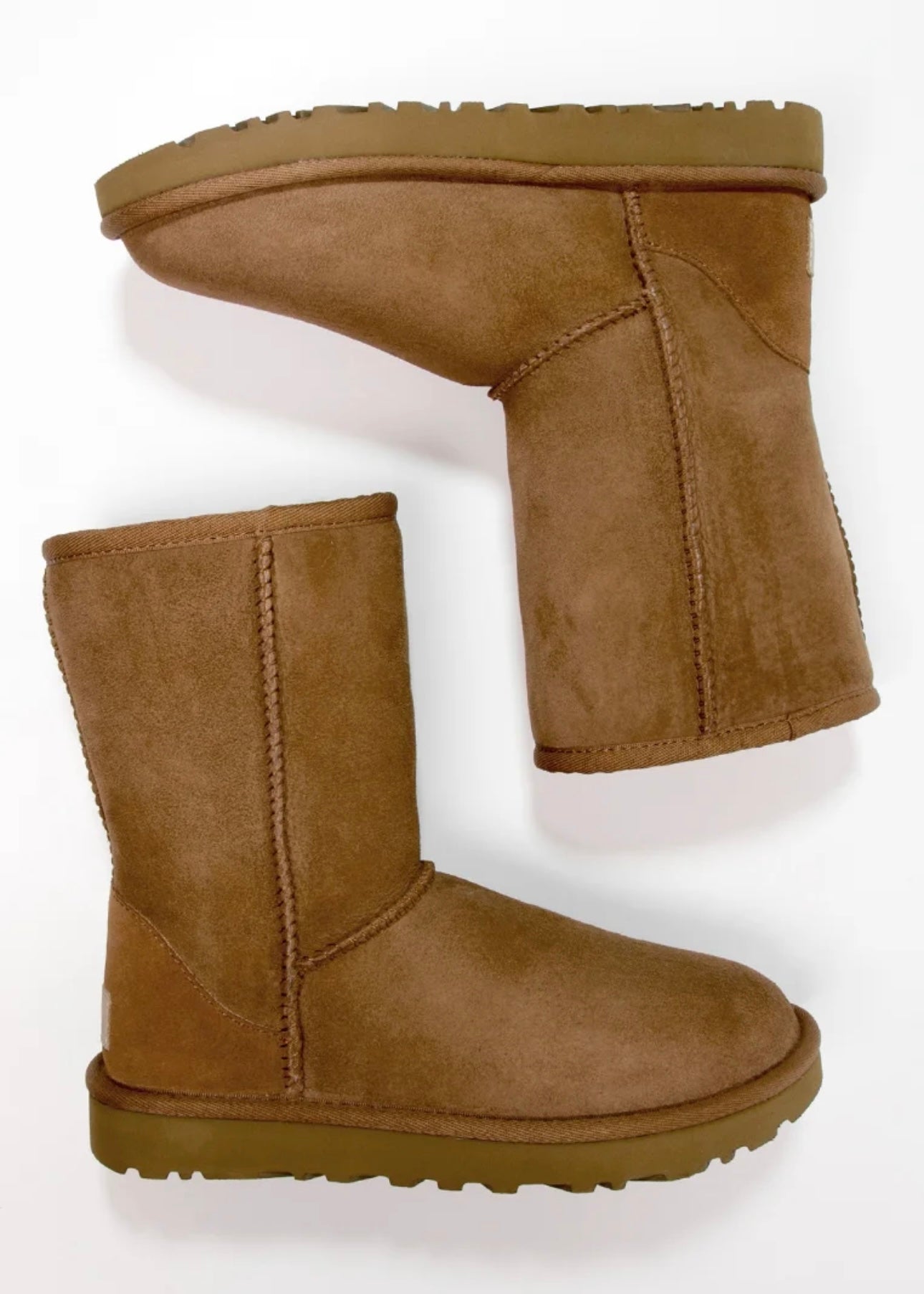 UGG W Classic Short Chestnut