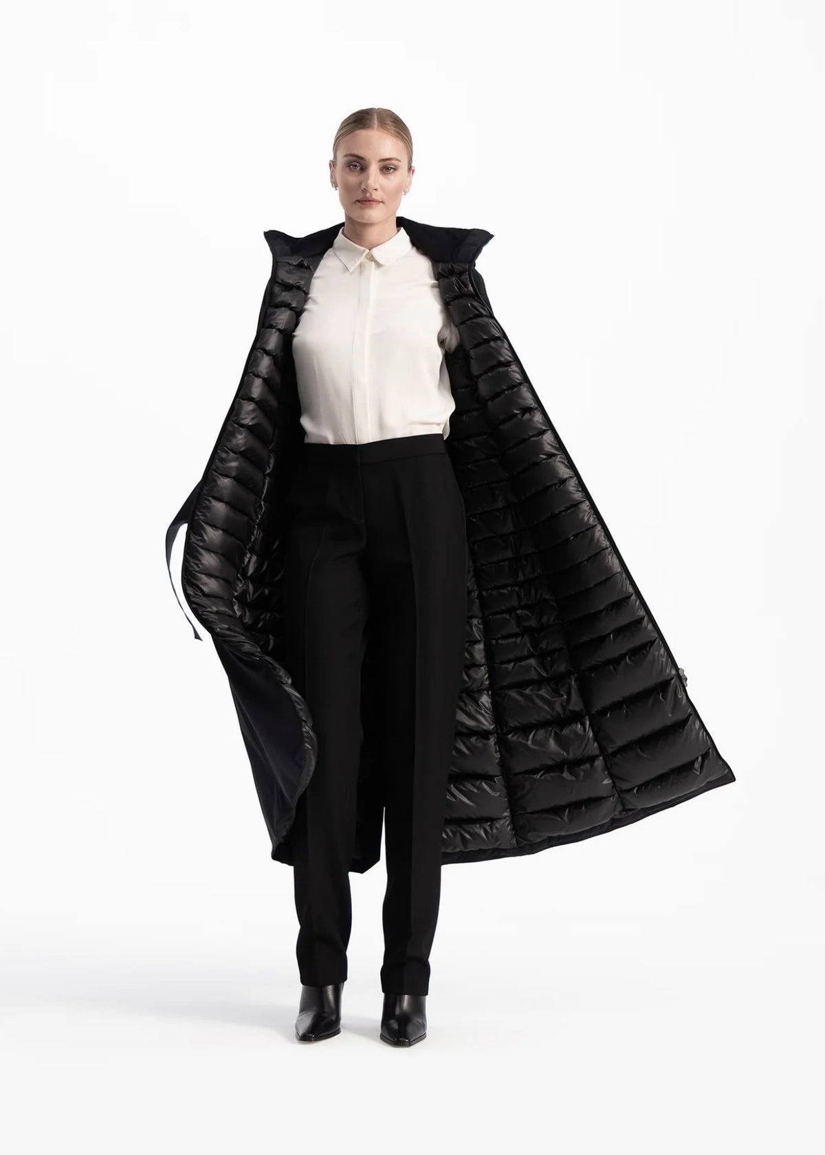 Valkyria Down Coat Black