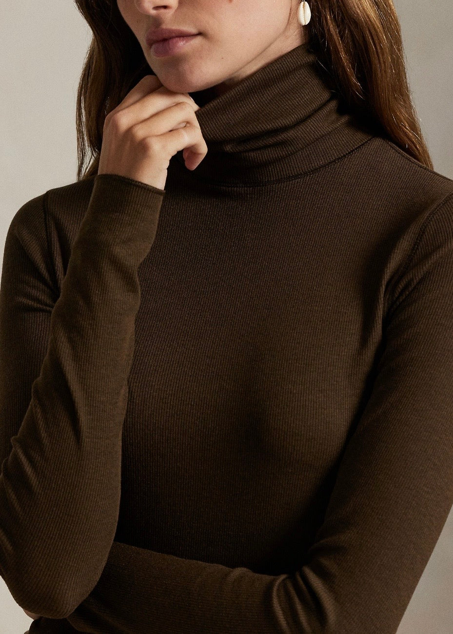 Stretch Turtleneck Dark Brown