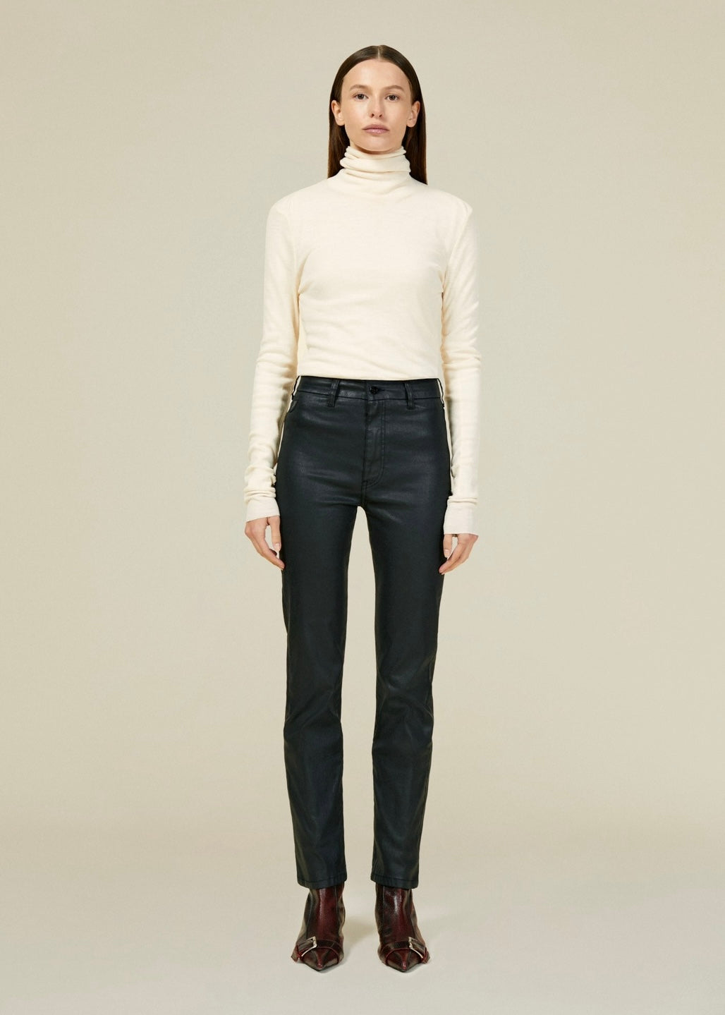 Malena Clean Montana Tonal Black