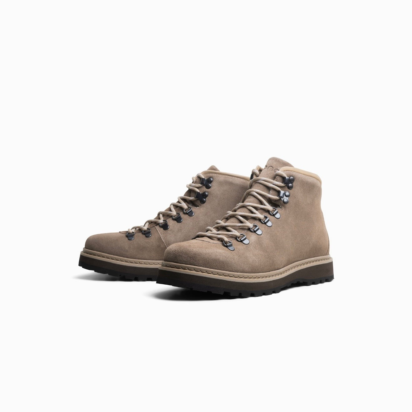 Core Suede Taupe